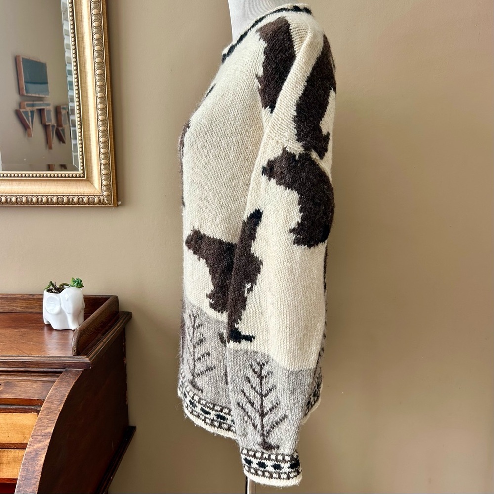 Motif Vintage 90s Wool Intarsia Moose Bear Chunky Knit Intarsia Sweater Size M - Picture 5 of 15
